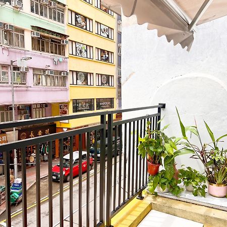 Waveflo Hostel 浪花青旅 Hong Kong Bagian luar foto